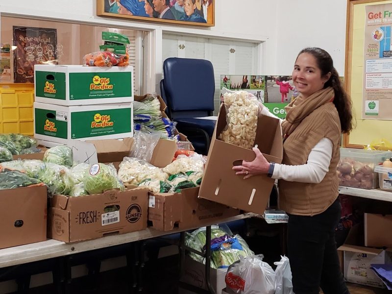 SR2H member Lisa Lewis is based out of Wyoming, Michigan, with United Church Outreach Ministry (UCOM), where she's been leading virtual Health Through Literacy programming and assists with distributing fresh produce in the community.