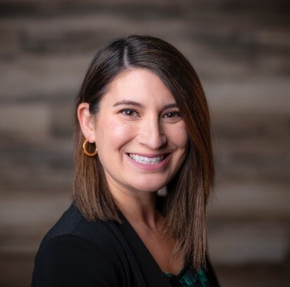 “AAoM has so many supports and services to offer — often too much to share during brief conversations at conferences or events. The Welcome Kit allows individuals and families to learn about them all and then reach back out to us.” Jaime Zavier, AAoM