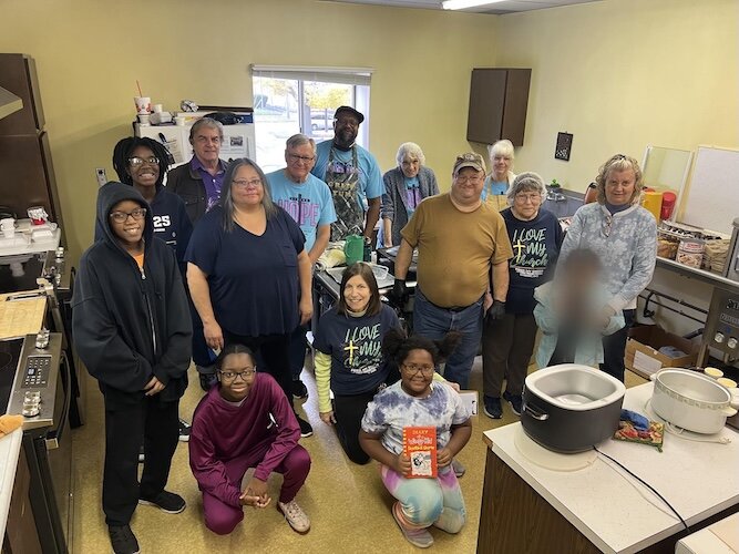 Volunteers make the breakfast service possible.