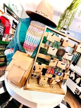 Lakelynn Design Boutique