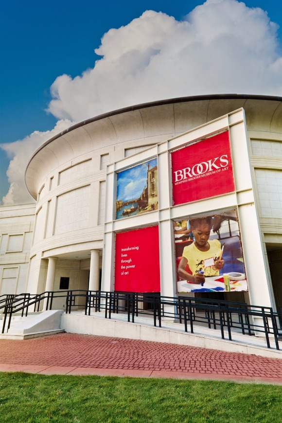 The exterior of the Brooks Museum at 1934 Poplar Avenue in Overton Park. (Kevin Barre)