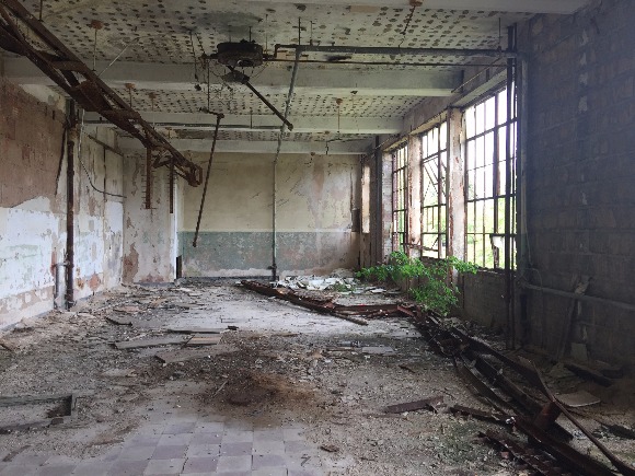 The old Melrose high school is in disrepair but residents are inspired to return it to a place of community growth.