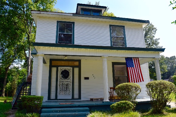 The exterior of Snowden House at 883 Stafford Ave. in Soulsville USA.