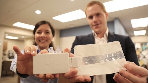 Somavac co-founders Esra Roan and Josh Herwig with their prototype.