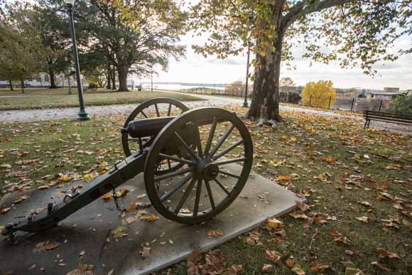Memphis Park, formerly known as Confederate Park, is rebranded as part of the mutli-asset Fourth Bluff. 