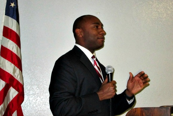 State. Sen. Lee Harris speaks to a Frayser Exchange Club gathering