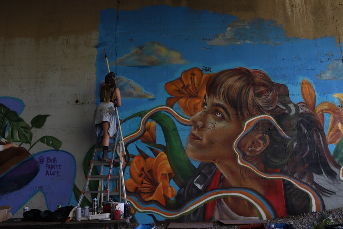 The artist Taylord at work.