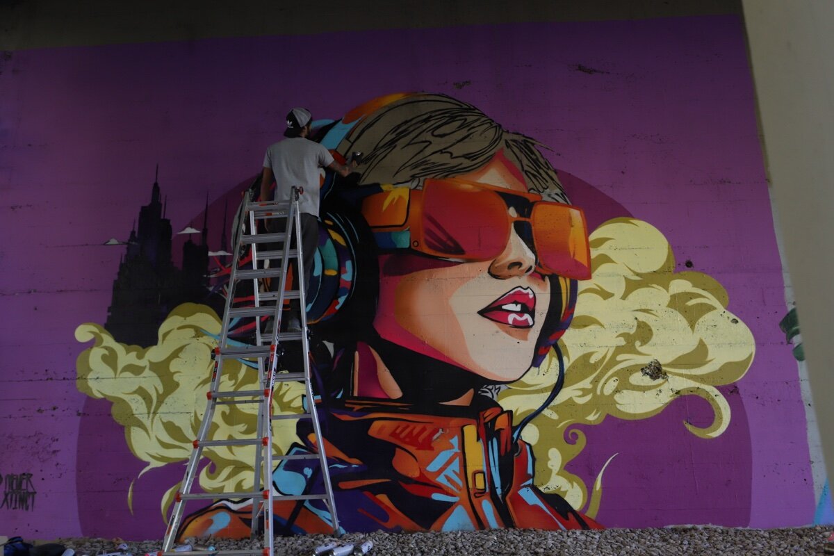 Muralist Stephen Sloan for Paint Memphis 2023.