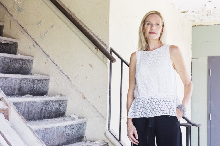 Artist Karen Adams insider her studio in The Edge, 2019. (Ziggy Mack)