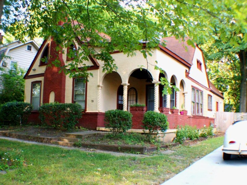 A Craftsman Bungalow-style home with ornate spiral pillars in Vollintine-Evergreen. VECA is seeking a landmarks designation for the V&E area to preserve its historic aesthetic. (Cole Bradley)