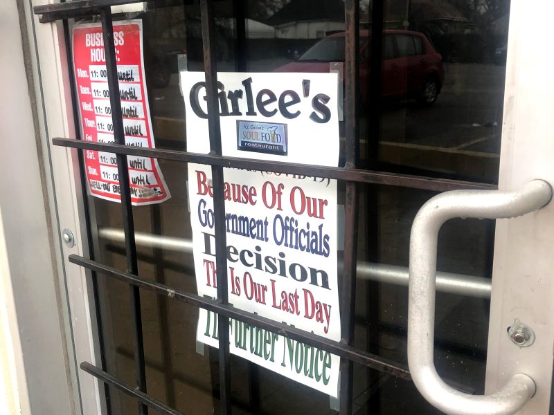 A sign on the door of Miss Girlee’s Soul Food Restaurant in North Memphis announces its closure due to the COVID-19 pandemic. (Ashley Davis)