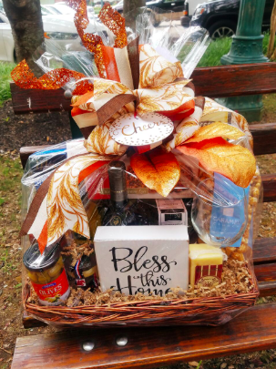 A gift basket prepared by Beaux Cadeaux.