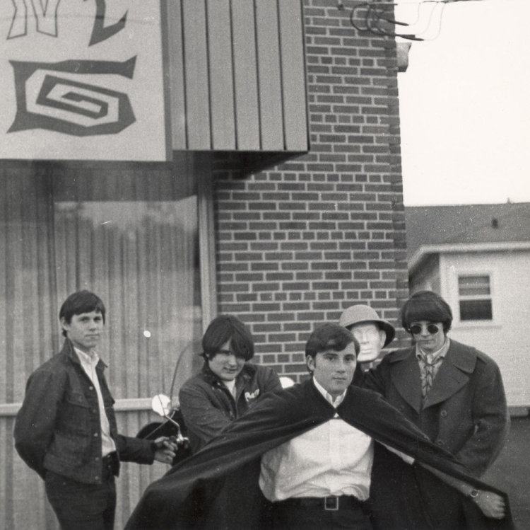 One of the first bands to record at Ardent Recordings was the Goatdancers, a colorful group made up of the remnants of an earlier Ardent act. Lawson & Four More. Goatdancers keyboard player Terry Manning (right) would go on to be a key engineer at Ardent and one of the top engineers in all of pop music.