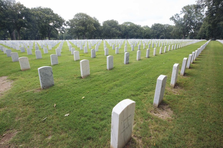 Memphis National Cemetery contains the second largest number of unknown remains of any national cemetery with over 7,500 unknown soldiers. (Ziggy Mack)