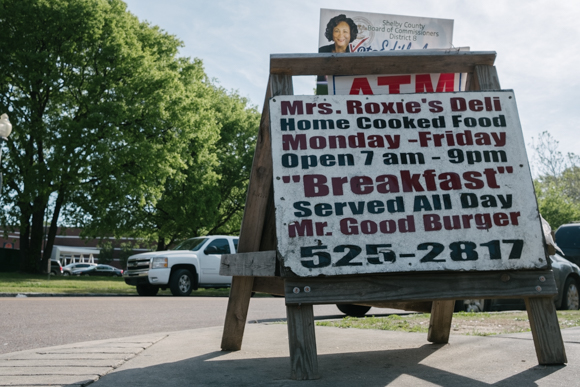 When is home cooking better than home? When it’s Roxie’s. – Common Ground