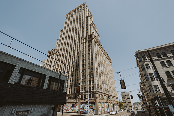 The Sterick building in Downtown Memphis. (Houston Cofield)