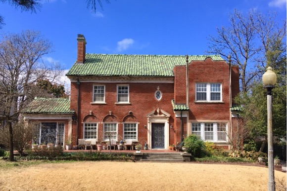 Home on Kenilworth Place, built in 1923.