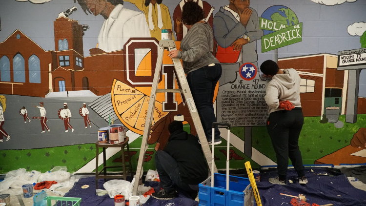 With local students, The CLTV designed and installed a mural at Melrose High School. (CLTV)