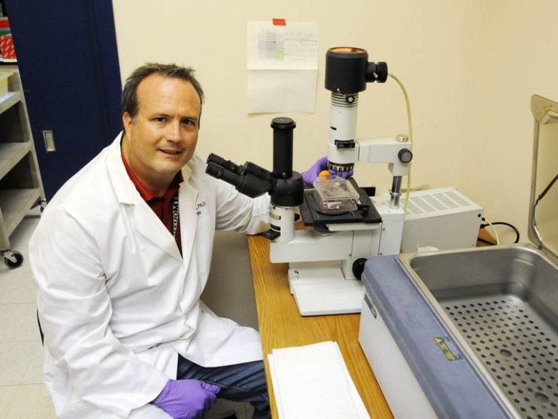 Dr. Rennolds Ostrom, Associate Professor at UTHSC