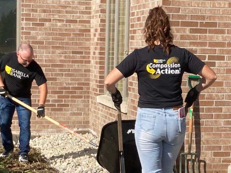 Volunteers during fall cleaning